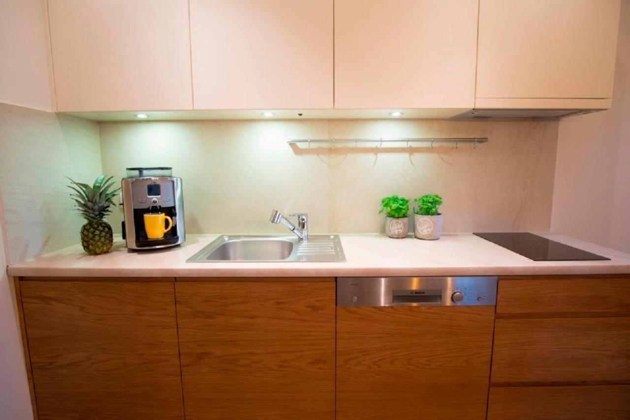 Superior Apartment